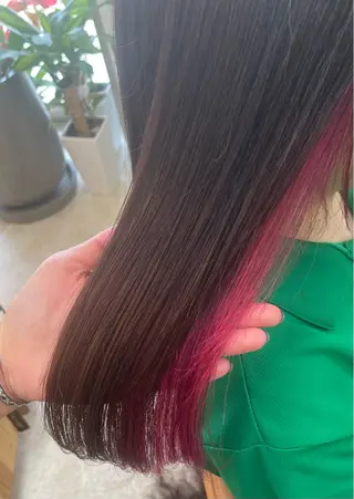 ロング カラー 吉本 美希のヘアスタイル