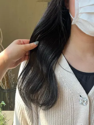セミロング カラー Froom🌻 村上夏菜のネイルデザイン