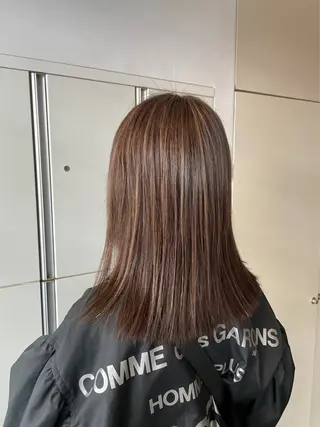 ミディアム die schere Lob所属・カットモデル 木内優作のヘアスタイル