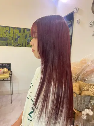 ロング 奥田 葵のヘアスタイル