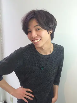 ショート カラー メンズ 岡本 智次のヘアスタイル