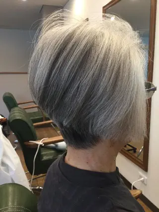 ショート 【gene 高円寺】 成沢　仁臣のヘアスタイル
