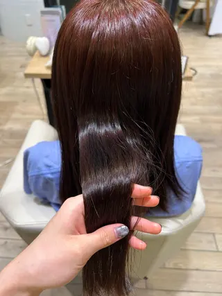 カラー 梅沢 優羽のヘアスタイル