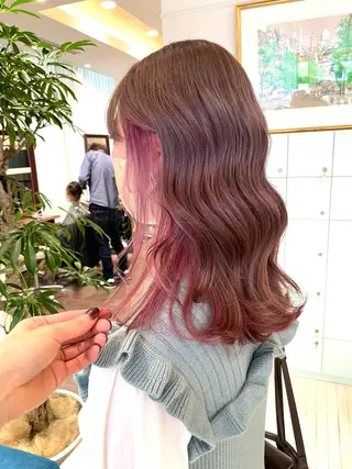 セミロング カラー ヘアアレンジ 🧸ハイトーン🧸 ゆっきー🧸のヘアスタイル