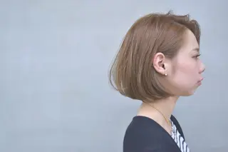 ショート カラー 磯部 巧 bob/ショートのヘアスタイル