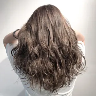 ロング カラー レイヤーカット 川田くるみのヘアスタイル