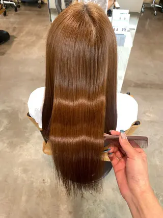 ロング 透明感カラー 天羅のヘアスタイル