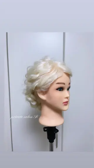 セミロング ヘアアレンジ BINERVA nail salonのネイルデザイン