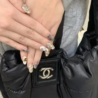 ネイル 吉村 優子のネイルデザイン