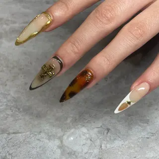 ネイル IROHA NAIL Kurumi🪽🫧のネイルデザイン