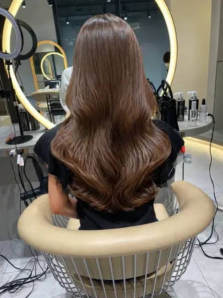 セミロング カラー 《髪質改善✖️オリー ブ🧸》小嶋拓也のヘアスタイル