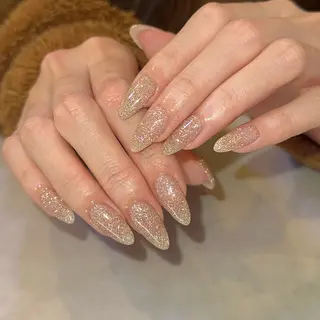 ネイル elu船橋 SAKURAのネイルデザイン