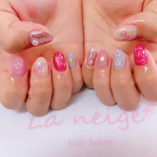 ネイル La neige* yuki 🐩🌙のネイルデザイン