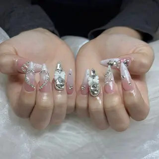 ネイル Julli NailStudioのネイルデザイン