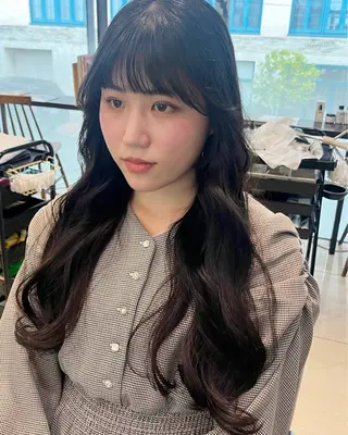 ロング パーマ タンバルモリパーマ 礒井メンキのヘアスタイル