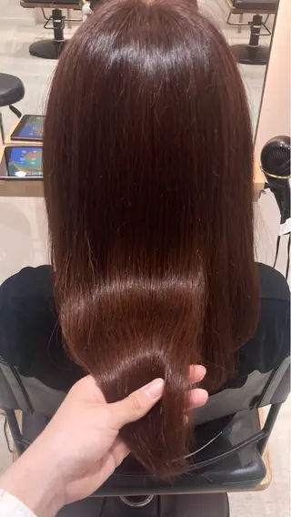 ミディアム カラー 久野紗愛 【髪質改善　艶髪】のヘアスタイル