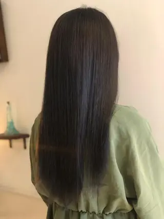 ロング カラー 嶌田 沙紀のヘアスタイル