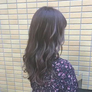 ロング カラー しのはら まどかのヘアスタイル
