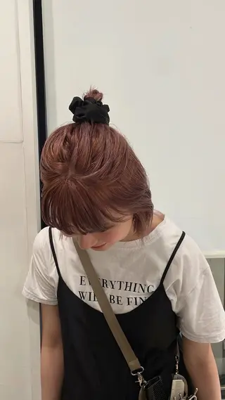 ショート 盛れる透明感カラー・ momokaのヘアスタイル