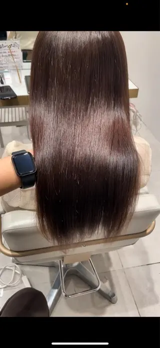 ロング レイヤーカット/透明 感カラー🐬永井瑠栞のヘアスタイル