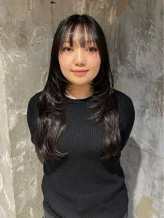ロング 阪倉 美玲のヘアスタイル