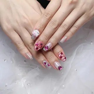 ネイル uu ネイルサロン関内🌼のネイルデザイン