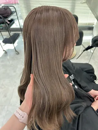 ロング 艶髪ハイトーンカラー 渋谷🎀ririkaのヘアスタイル