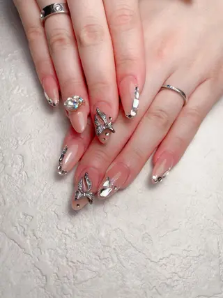 ネイル M🌷nail 長さだし専門店のネイルデザイン