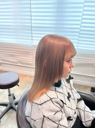 ミディアム カラー 🌈カラー特化 ハイトーンけいと🌈のヘアスタイル