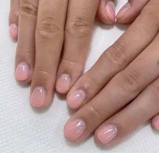 ネイル KOBAYASHI YUINA🌻♡のネイルデザイン