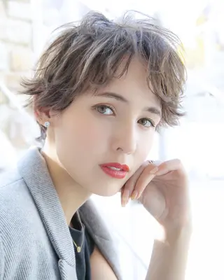 ショート カラー 代表 吉澤弘哲のヘアスタイル