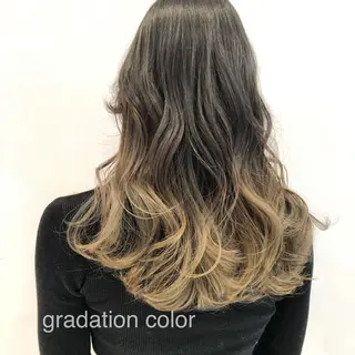 ロング カラー 相川 愛実のヘアスタイル