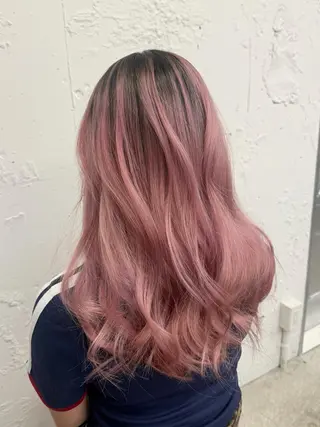 ロング カラー RINA ブリーチ / 海外レイヤーのヘアスタイル