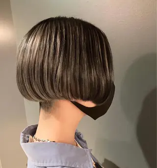 ショート カラー スキバサミを使わない カット🌼唯🌼のヘアスタイル