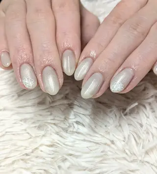 ネイル 會田 瑠衣のネイルデザイン