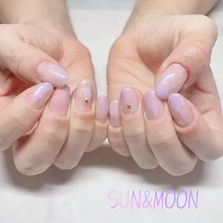 ネイル SUN&MOON REOのネイルデザイン