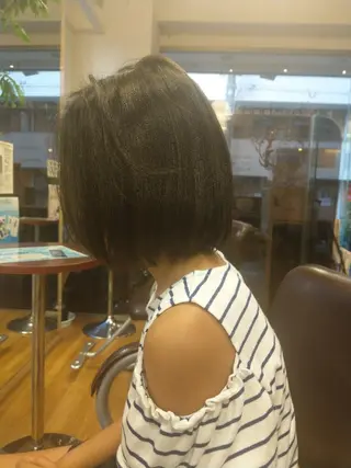 ミディアム Uketoru 横田健のヘアスタイル