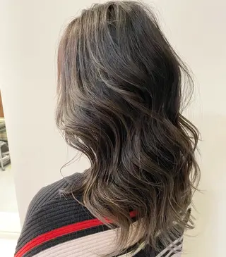 ロング Cocosia 山口のヘアスタイル