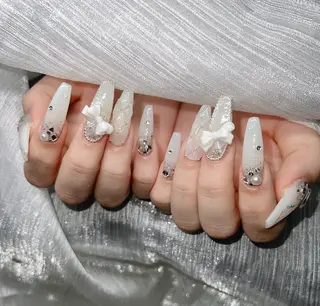 ネイル Lee Nailsのネイルデザイン