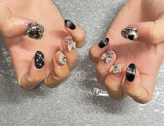 ネイル VIERU 🌈🎀💖のネイルデザイン