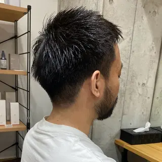 メンズ ブリーチなし 暖色カラー/井上あいのヘアスタイル