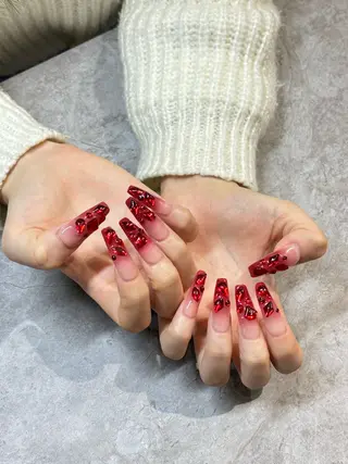 ネイル IROHA NAIL 真結子のネイルデザイン