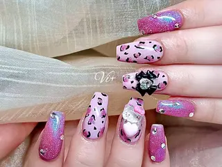 ネイル ✨Nailsalon Vi+✨のネイルデザイン