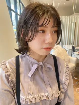 ショート カラー 増井 彩乃のヘアスタイル