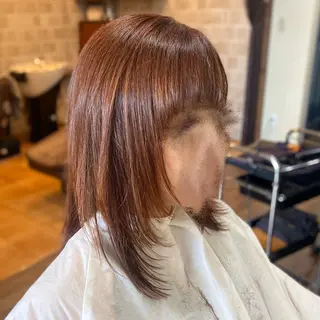 ミディアム 肥田 夕蘭のヘアスタイル