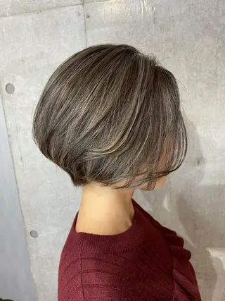 カラー 坂野 結子のヘアスタイル