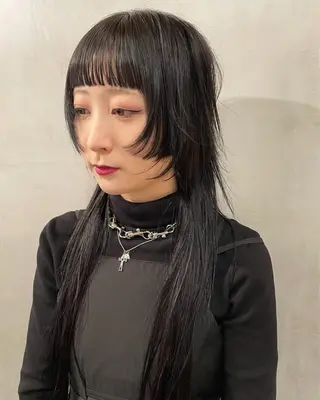 ロング 優作 〜圧倒的信頼〜のヘアスタイル