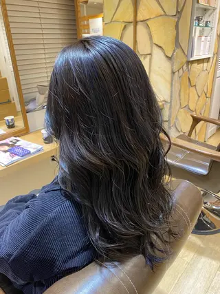 セミロング kawabe maikoのヘアスタイル