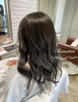 セミロング カラー Renatus店長 金子裕美のヘアスタイル