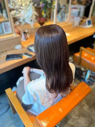 セミロング カラー 髪質改善カラー ベージュ🤎YUMEのヘアスタイル